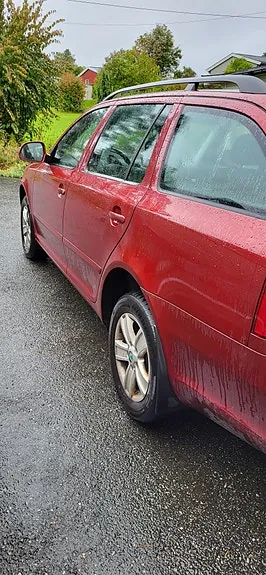Skoda Octavia 2009 photo 5