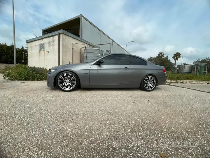 BMW 320D 2008 photo 5