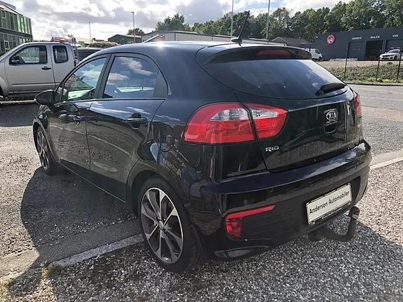 Kia Rio 2016 photo 2