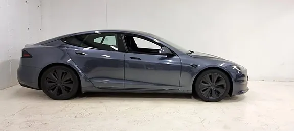 Tesla Model S 2023 photo 4