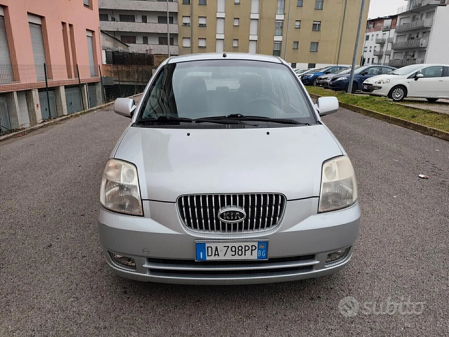 Kia Picanto 2006 photo 2