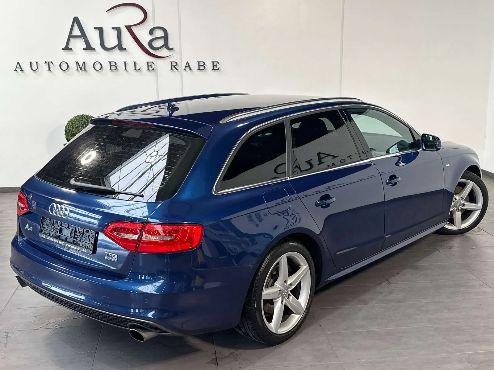 Audi A4 Avant 2014 photo 5