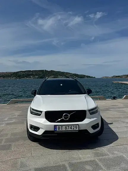 Volvo Xc40 2019 photo 2