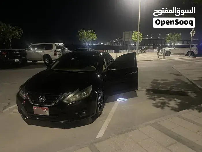 Nissan Altima 2017 photo 2