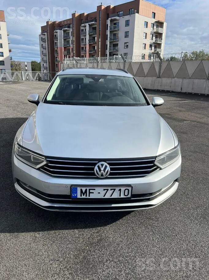 Volkswagen Passat 2016 photo 2