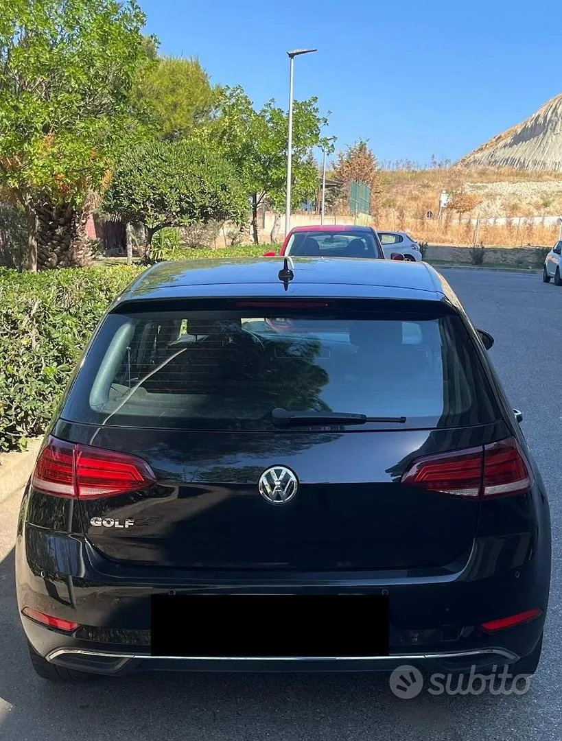 Volkswagen Golf 2019 photo 2