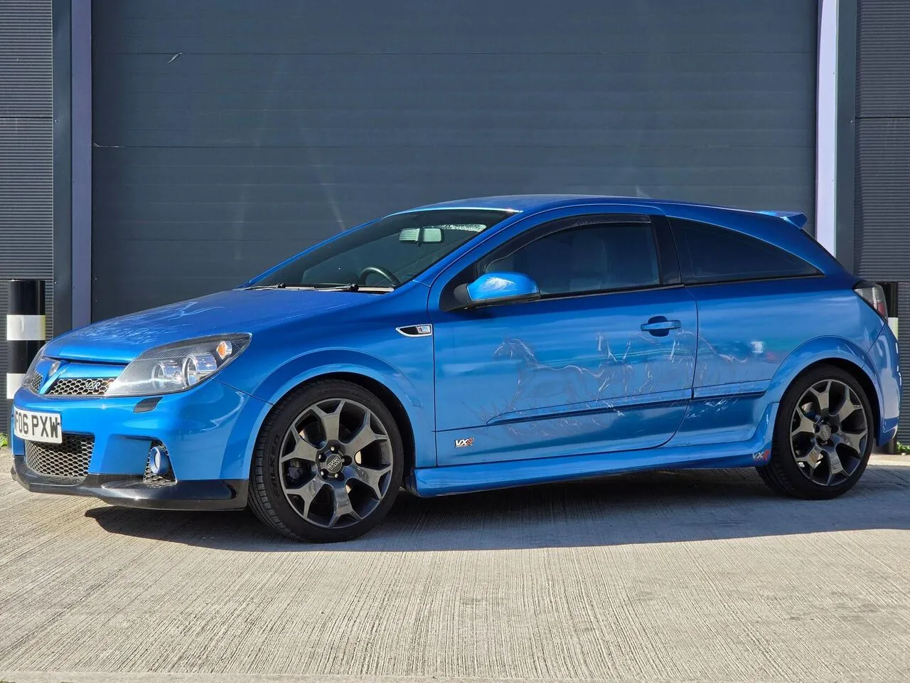 Vauxhall Astra 2006 photo 4