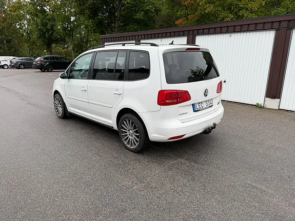 Volkswagen Touran 2013 photo 4