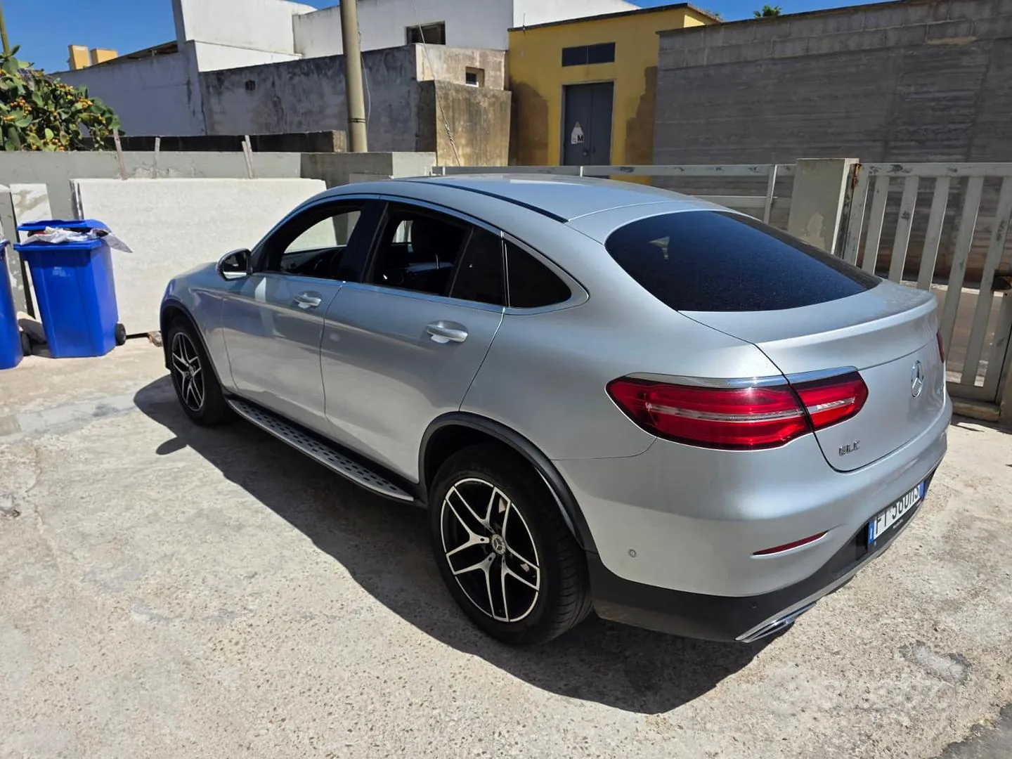 Mercedes-Benz Glc 2018 photo 2