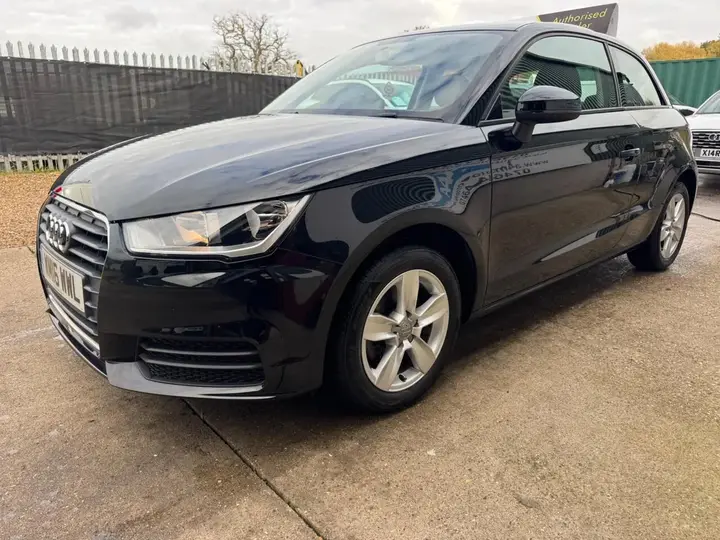 Audi A1 2016 photo 3