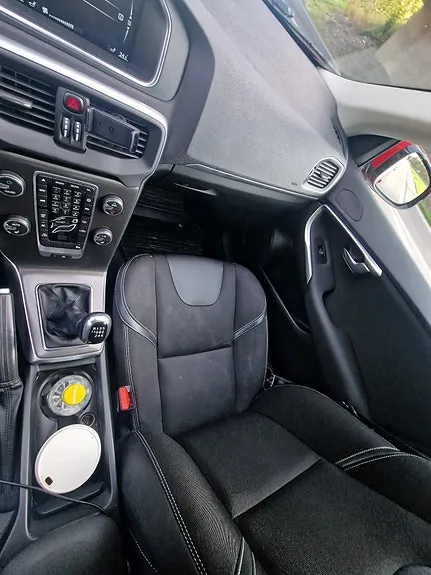 Volvo V40 2015 photo 5