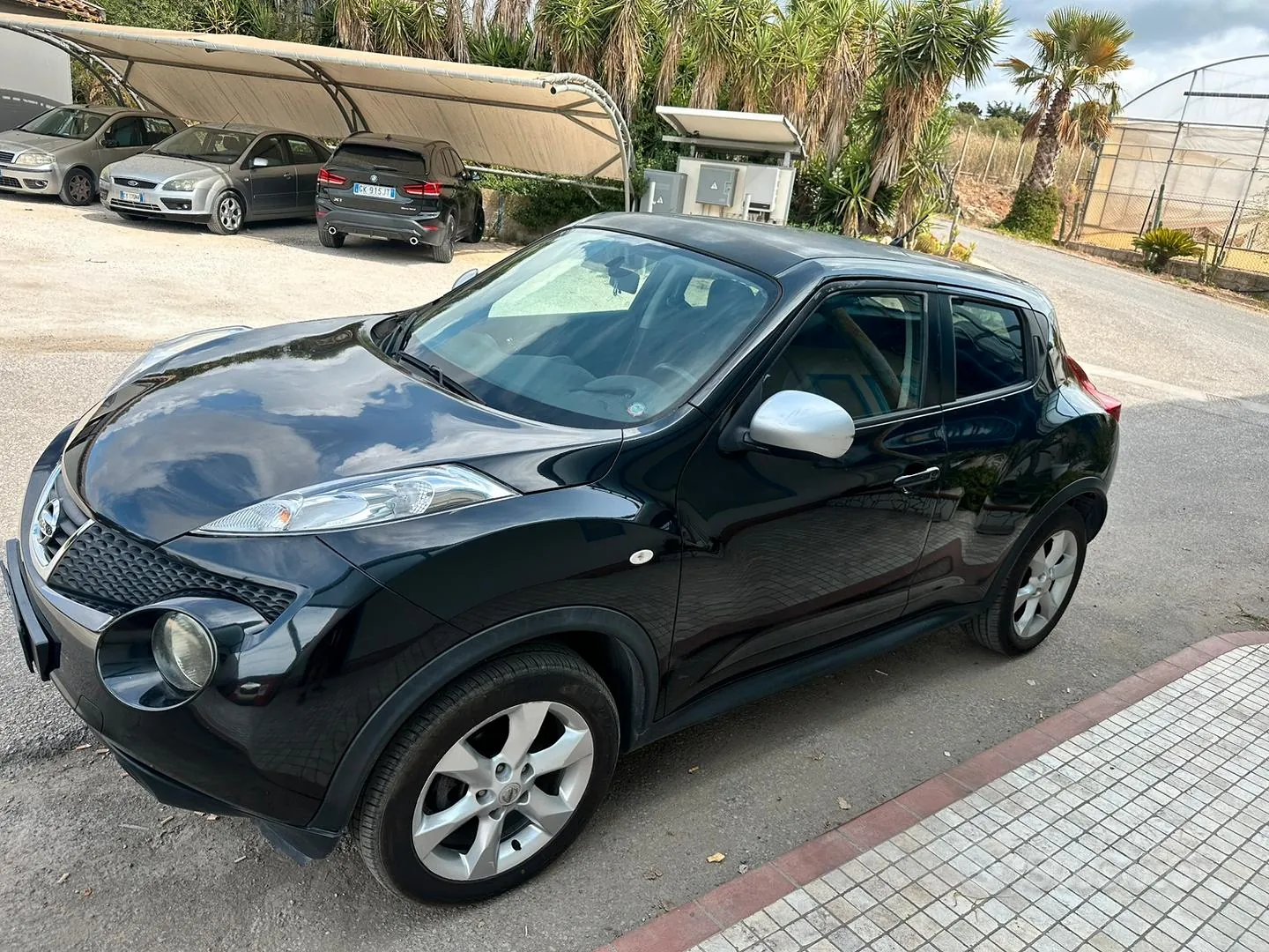 Nissan Juke 2012 photo 2