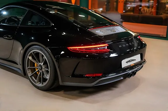 Porsche 911 2018 photo 5