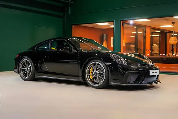 Porsche 911 2018 photo 2