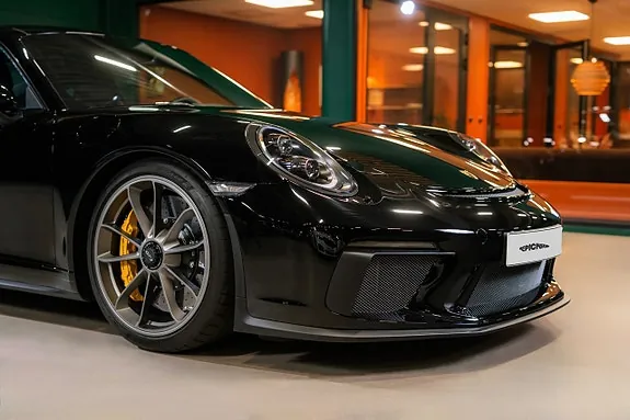 Porsche 911 2018 photo 3