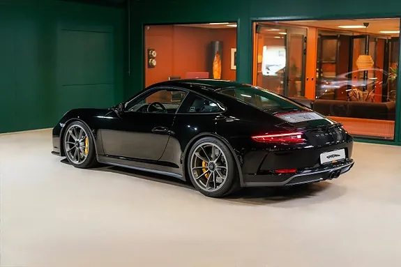 Porsche 911 2018 photo 4