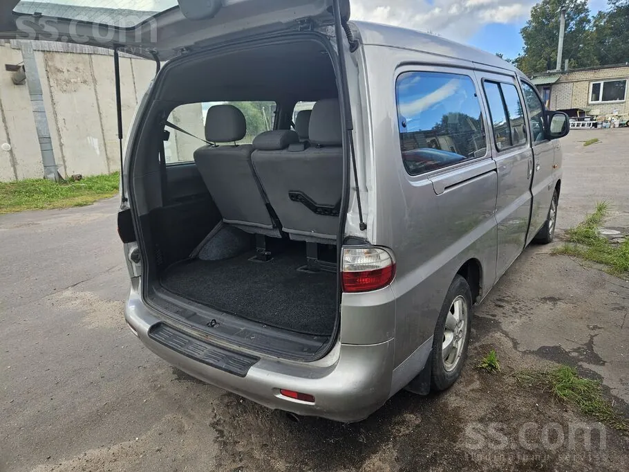 Hyundai H1 2006 photo 3
