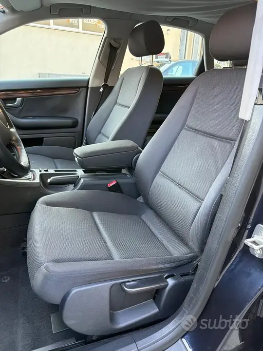Audi A4 2001 photo 5