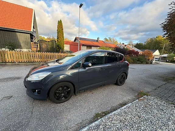 Ford C-Max 2012 photo 3