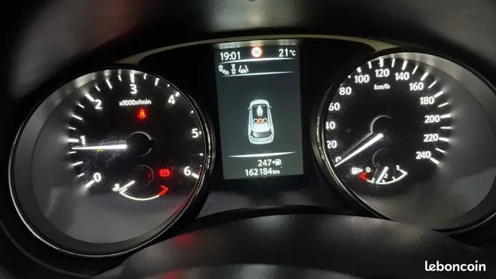 Nissan X-Trail 2016 photo 3