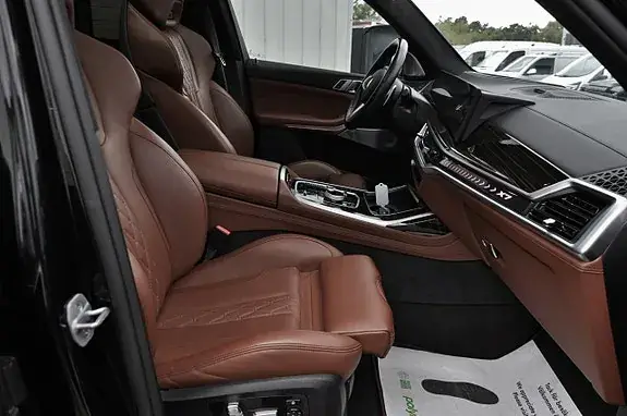 BMW X7 2025 photo 5
