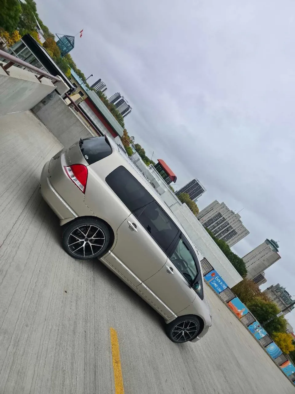 Honda Odyssey 2003 photo 3