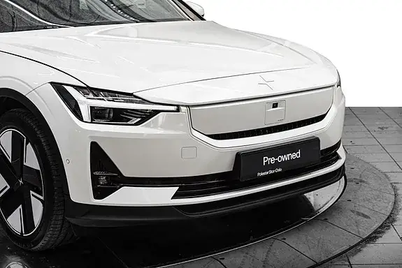 Polestar 2 2025 photo 2
