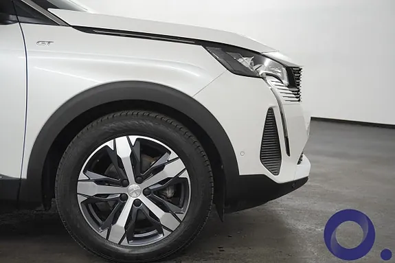 Peugeot 5008 2023 photo 2