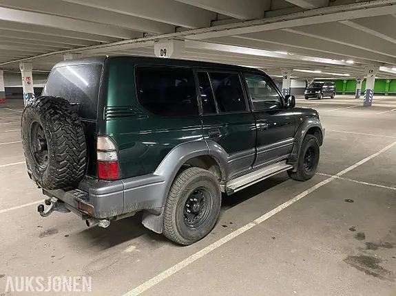 Toyota Land Cruiser 1999 photo 3