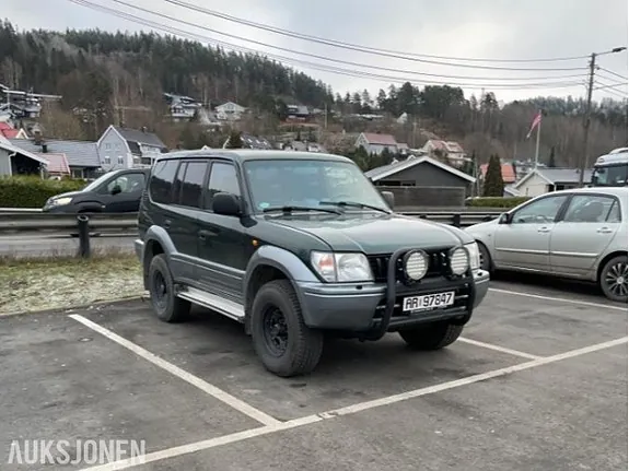 Toyota Land Cruiser 1999 photo 2