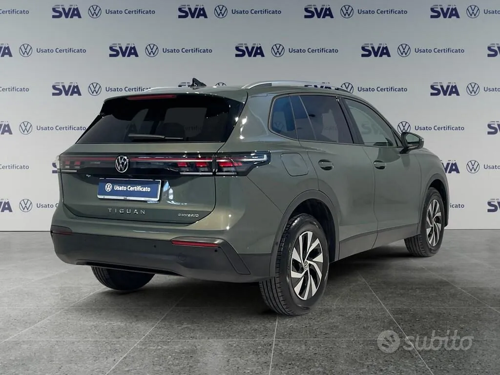 Volkswagen Tiguan 2025 photo 2