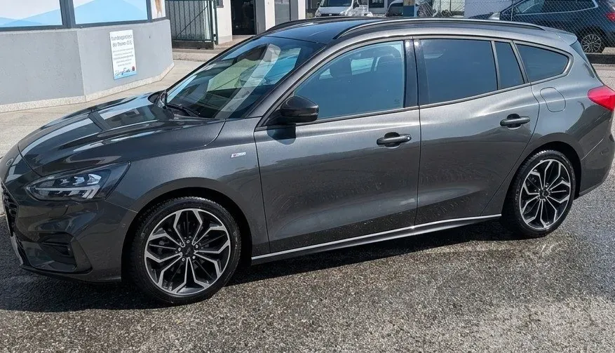 Ford Focus 2020 photo 2