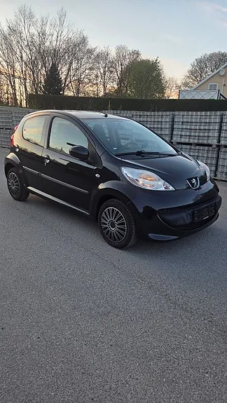Peugeot 107 2009 photo 3