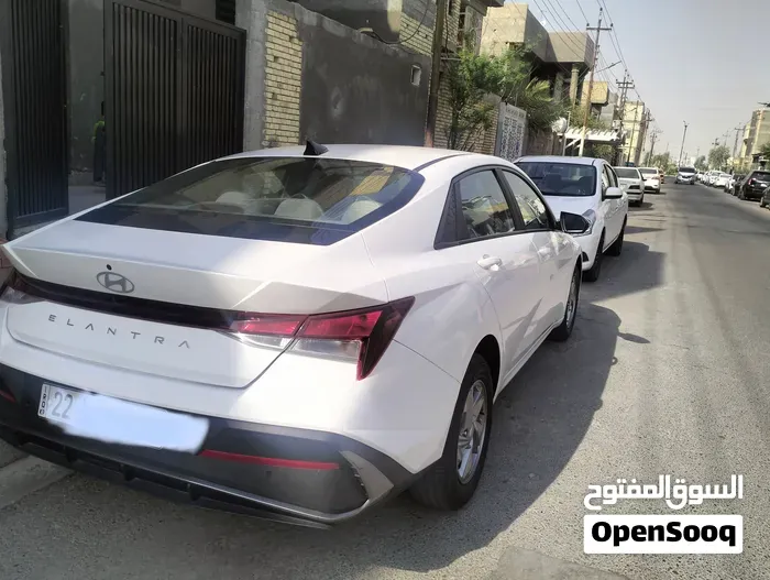 Hyundai Elantra 2024 photo 4