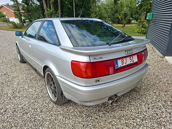 Audi Coupé 1992 photo 3
