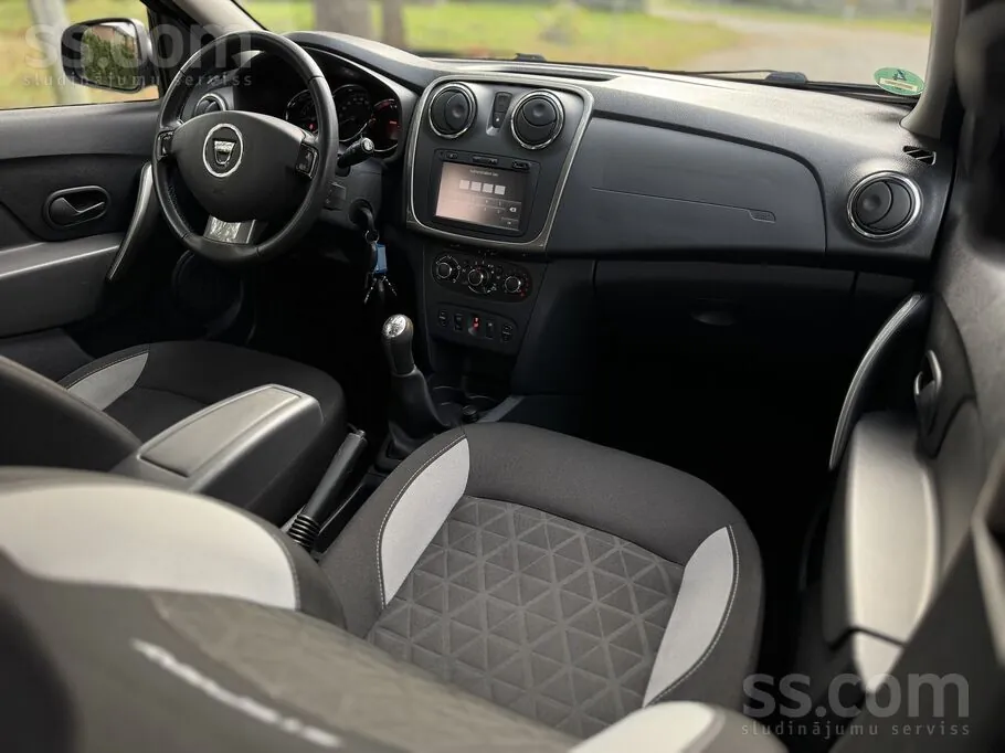 Dacia Sandero 2014 photo 5