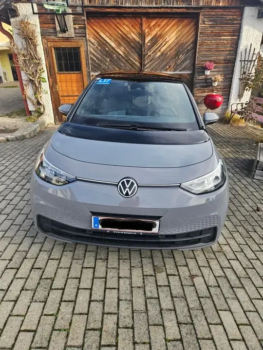 Volkswagen Id.3 2021 photo 2