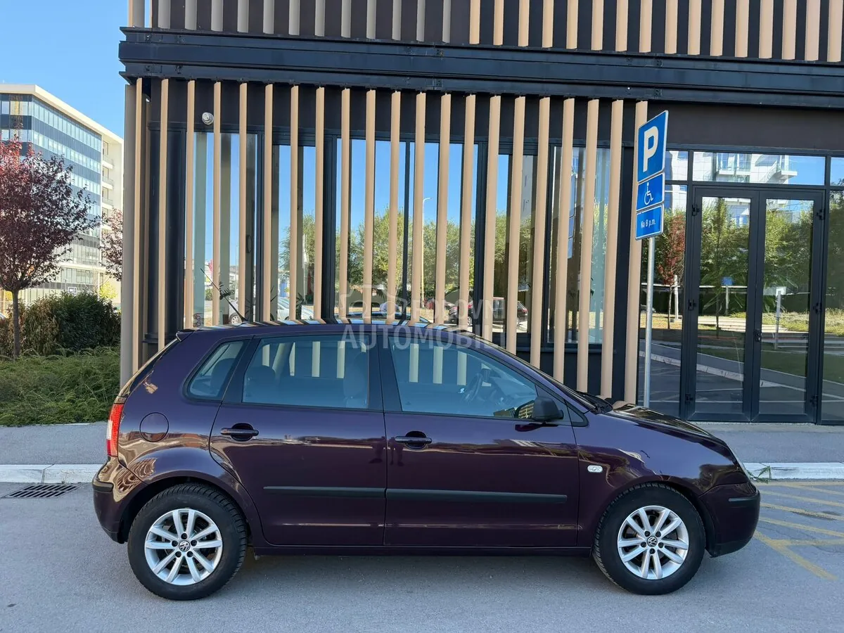 Volkswagen Polo 2004 photo 5