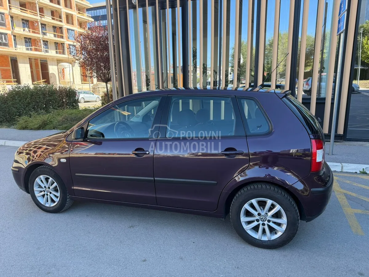 Volkswagen Polo 2004 photo 3