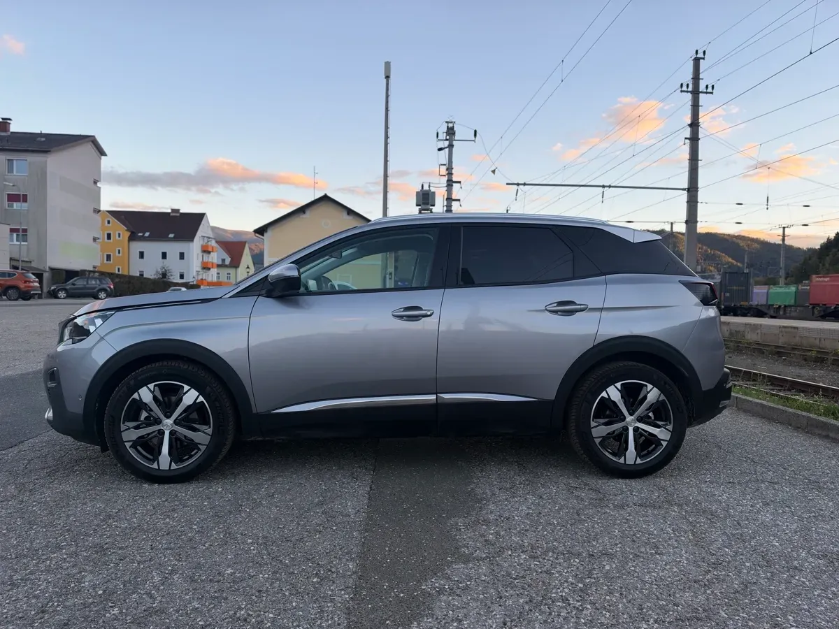 Peugeot 3008 2017 photo 2