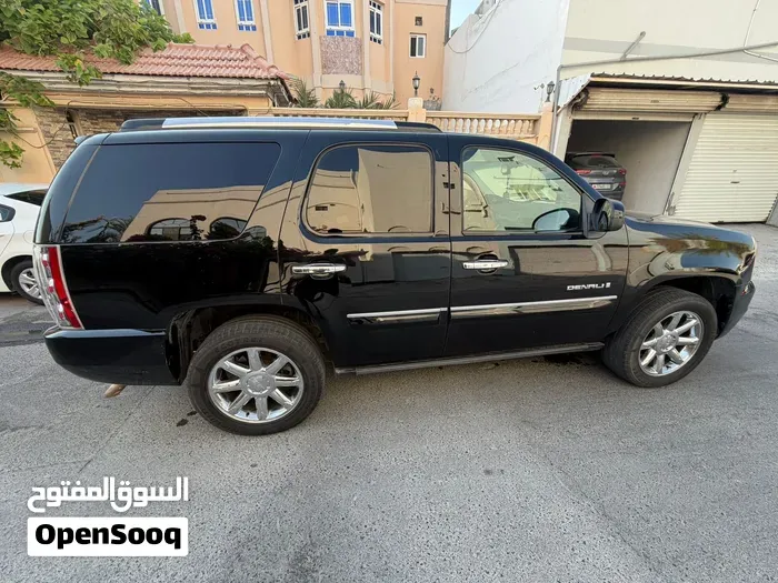 GMC Yukon Denali 2007 photo 4