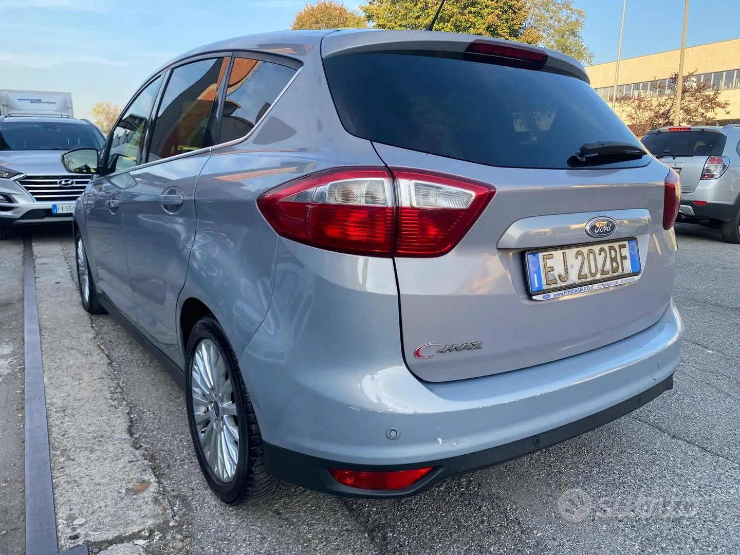 Ford C-Max 2011 photo 3