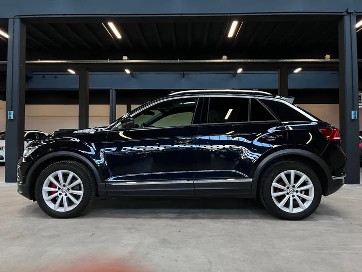 Volkswagen T-Roc 2018 photo 2