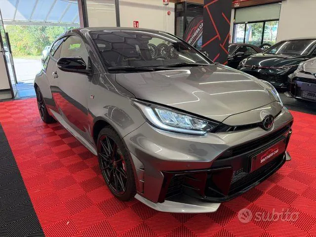 Toyota Yaris 2025 photo 3