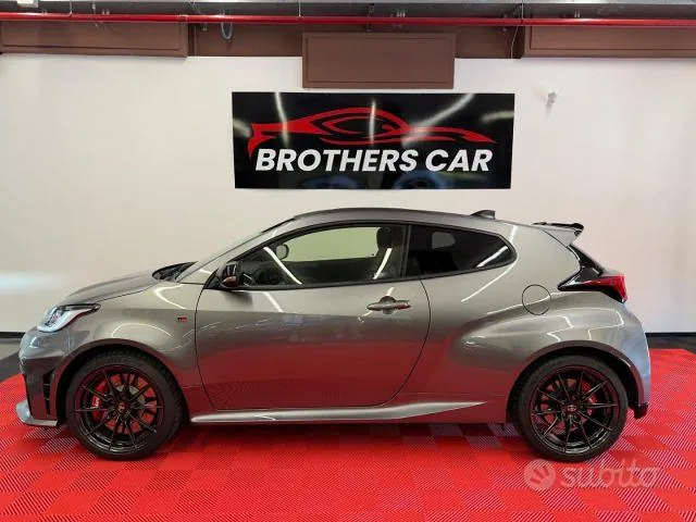 Toyota Yaris 2025 photo 4