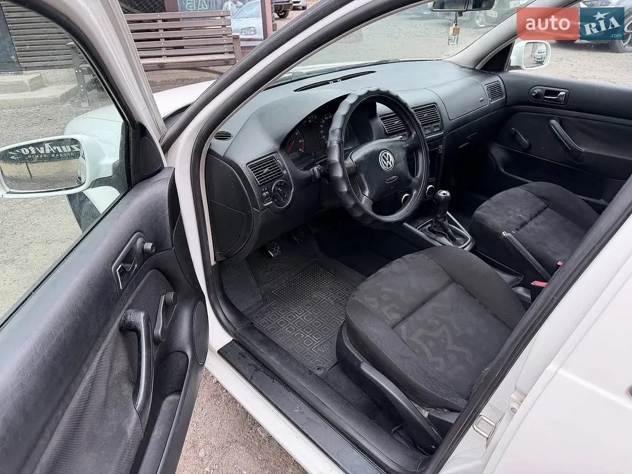 Volkswagen Golf 1999 photo 4