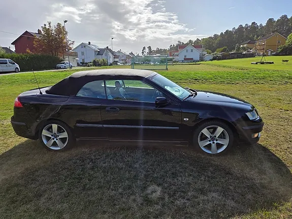 Saab 9-3 2005 photo 3
