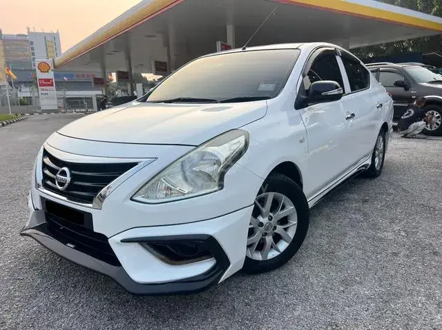 Nissan Almera