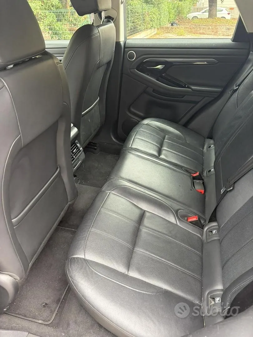 Land Rover Range Rover Evoque 2022 photo 5
