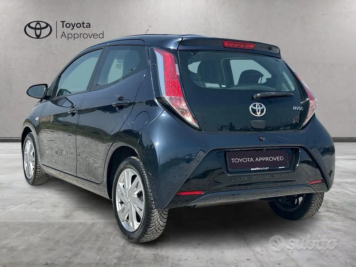 Toyota Aygo 2015 photo 5